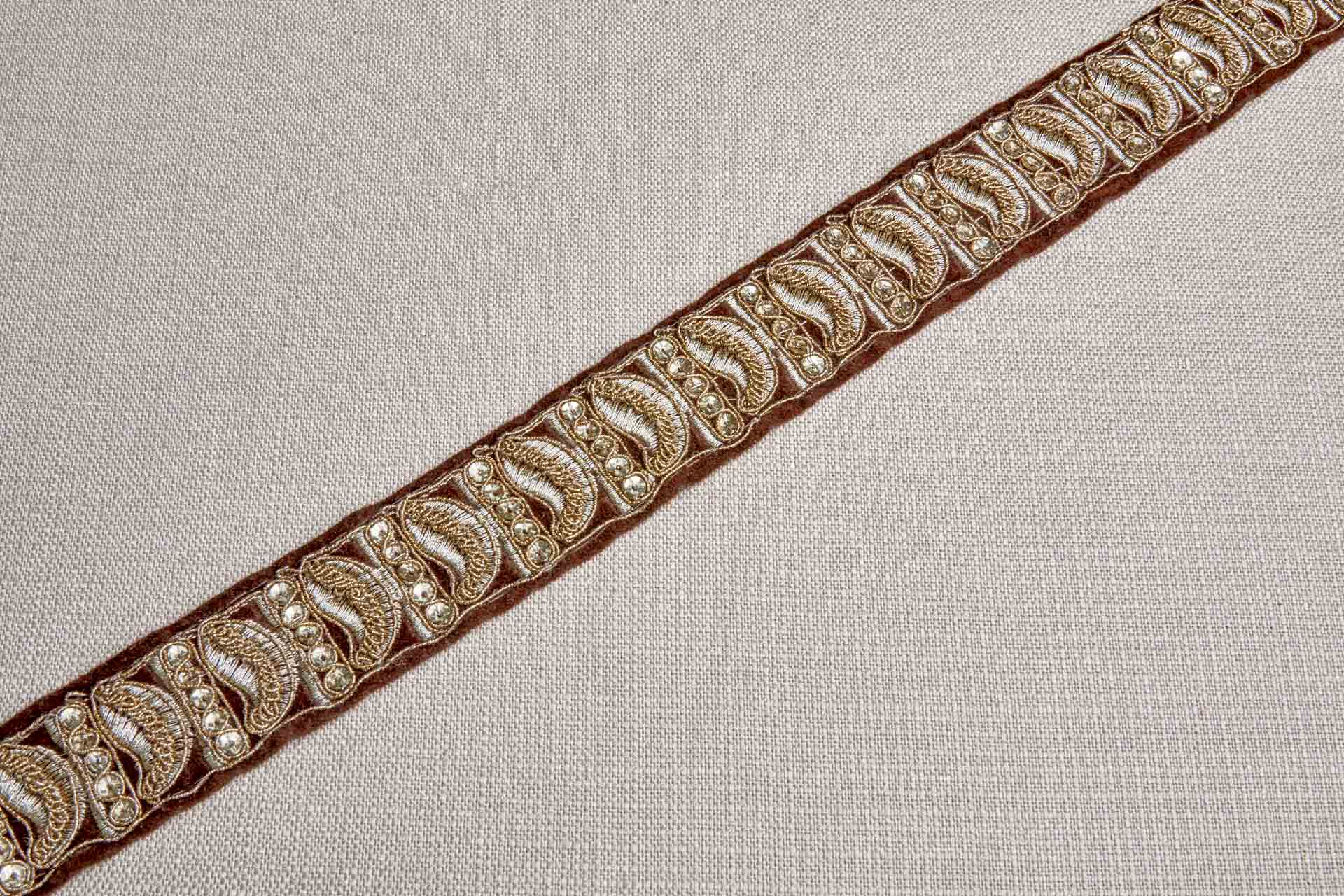 Mango Motif Trim - Gold on Brown, image 7 of 8
