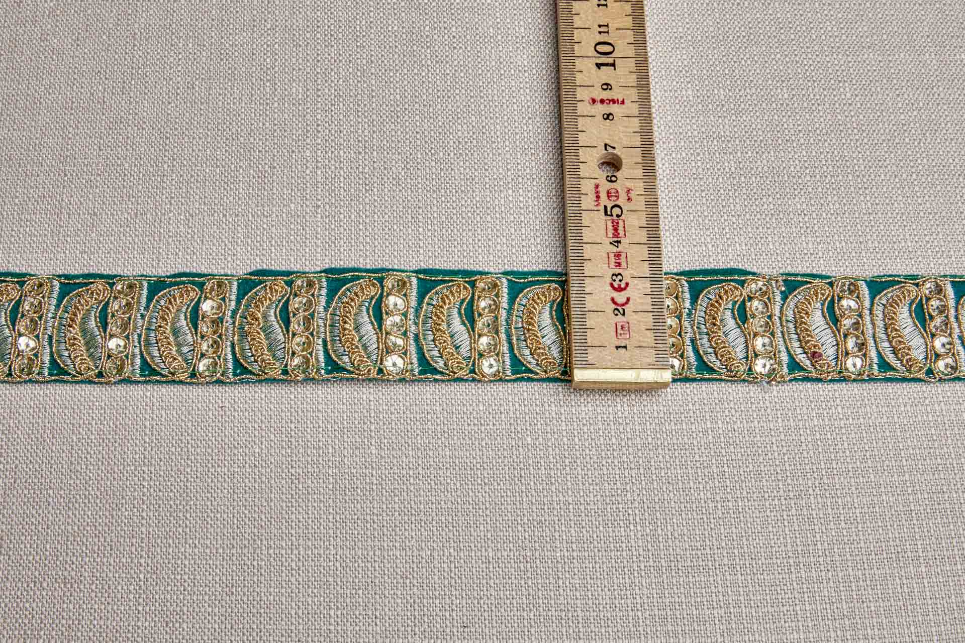 Mango Motif Trim - Gold on Green, image 3 of 7