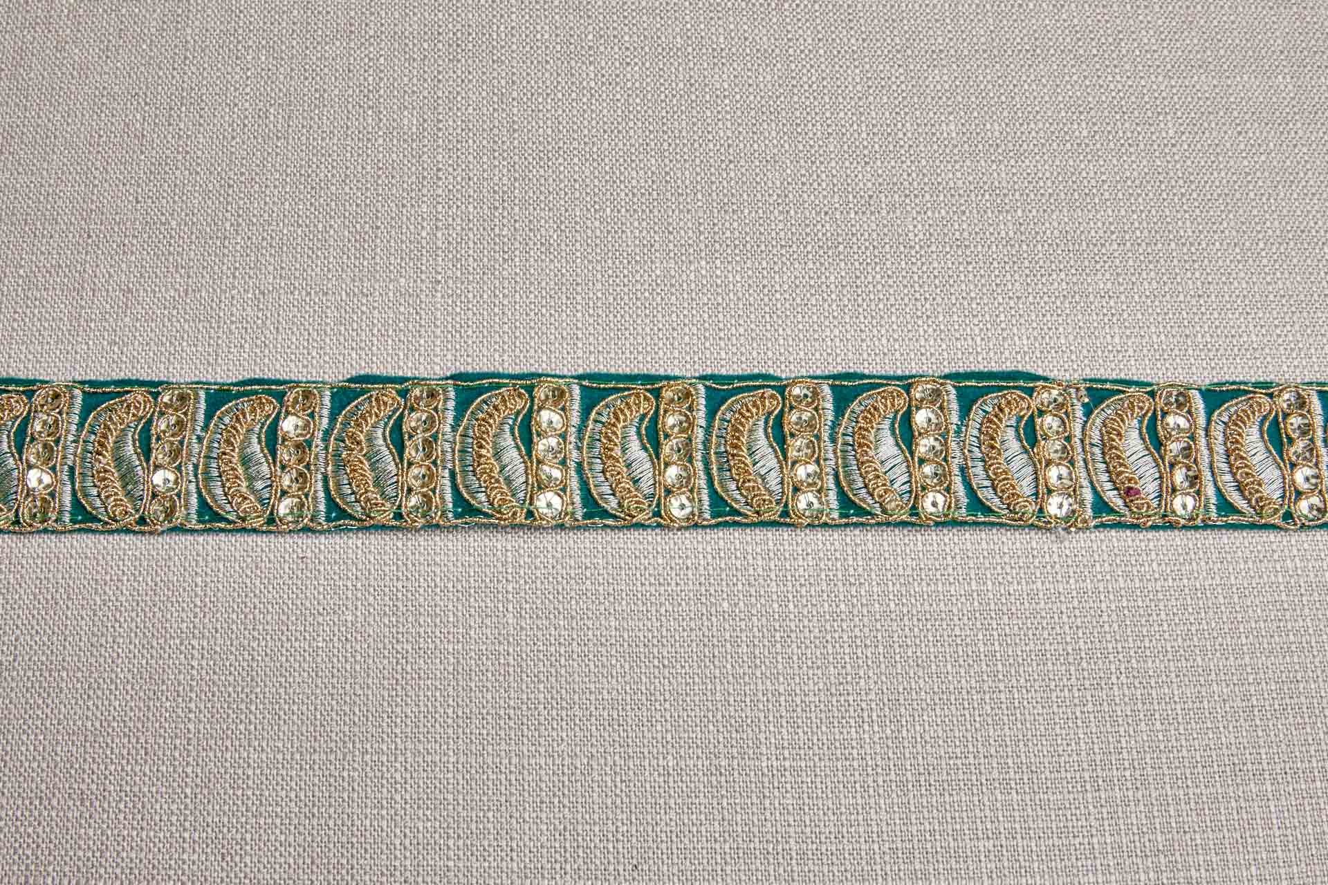 Mango Motif Trim - Gold on Green, image 7 of 7