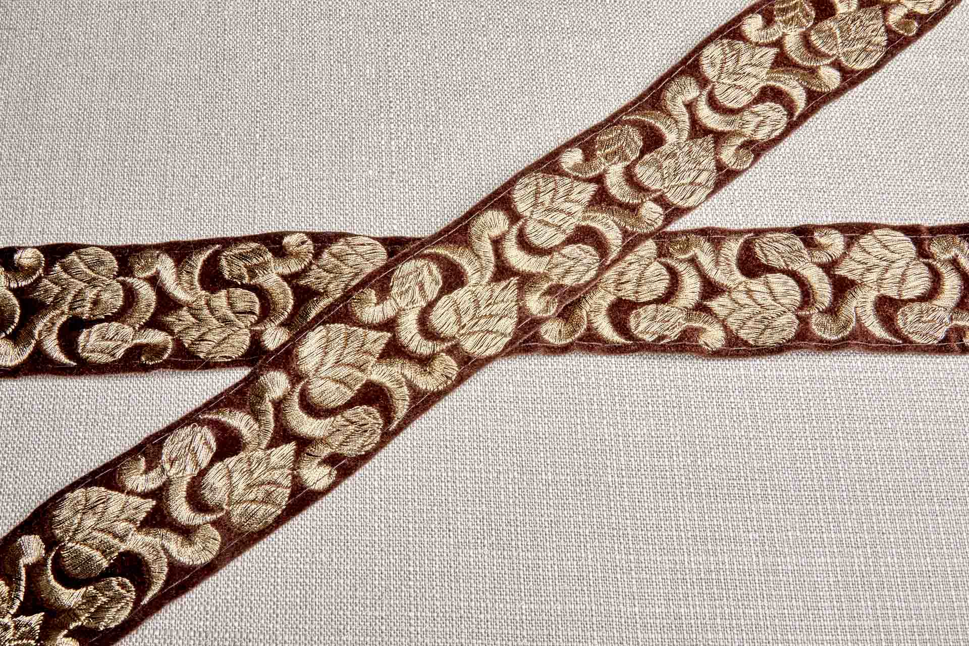 Leaf Trim - Gold Thread on Brown Velvet
