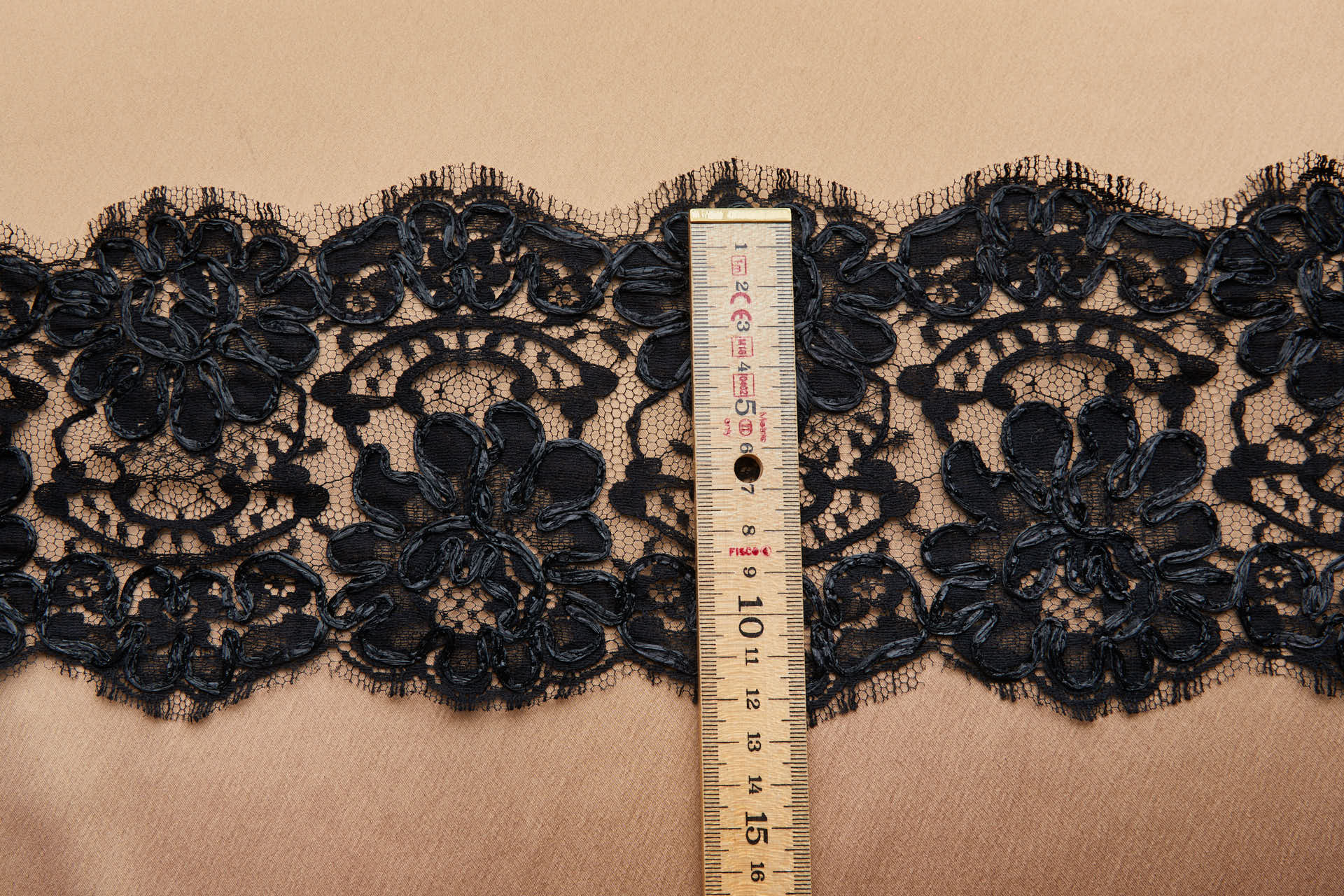 Floral Leavers Lace Trim Raffia Corded - Black, image 5 of 7