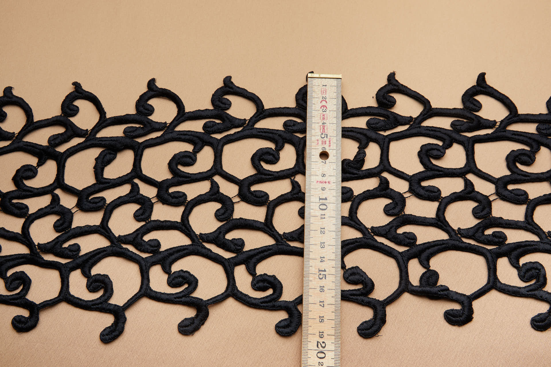 Large Scroll Guipure Trim - Black, image 3 of 7