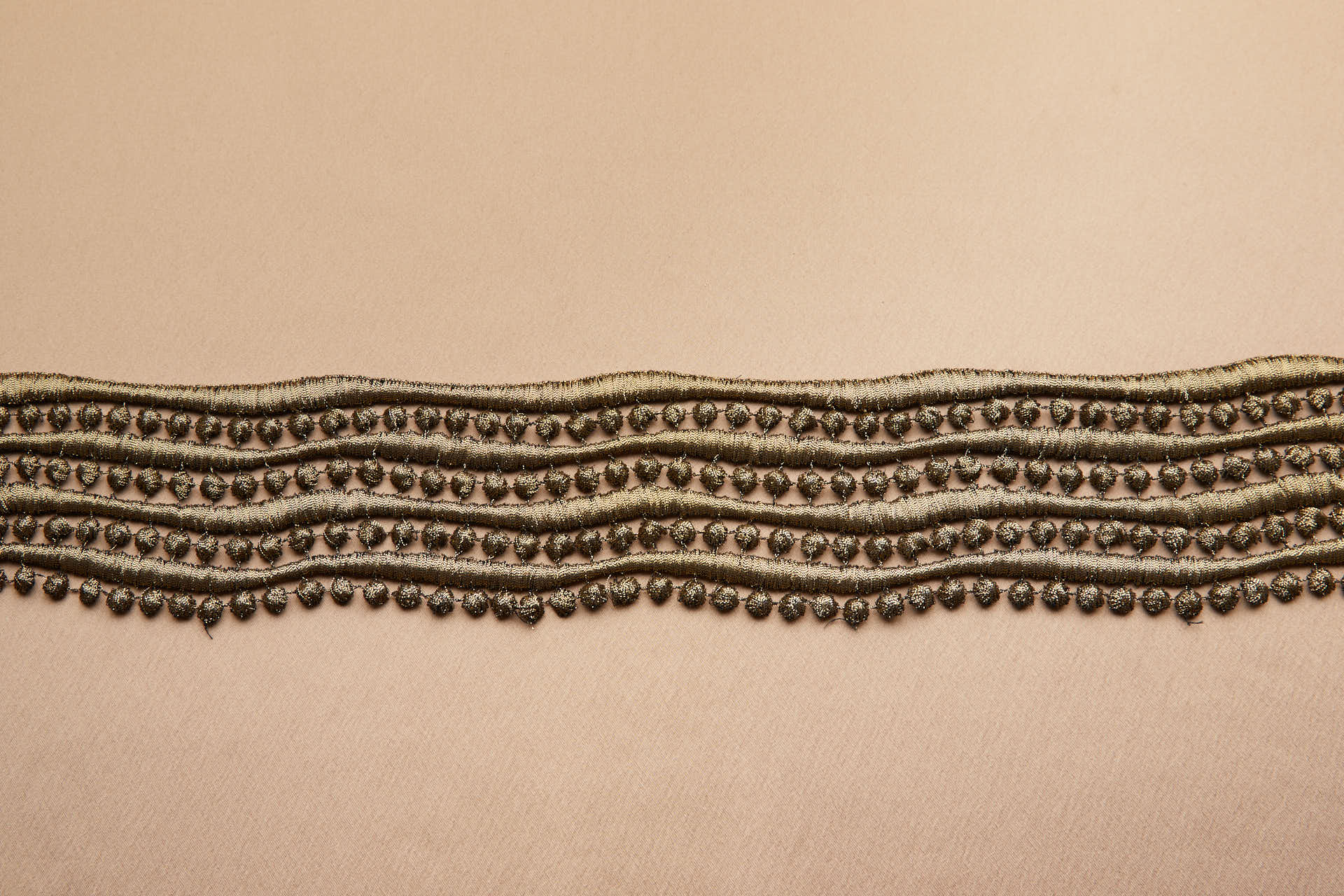 Guipure Wave and Dots Lace - Dark Gold trim, image 4 of 7