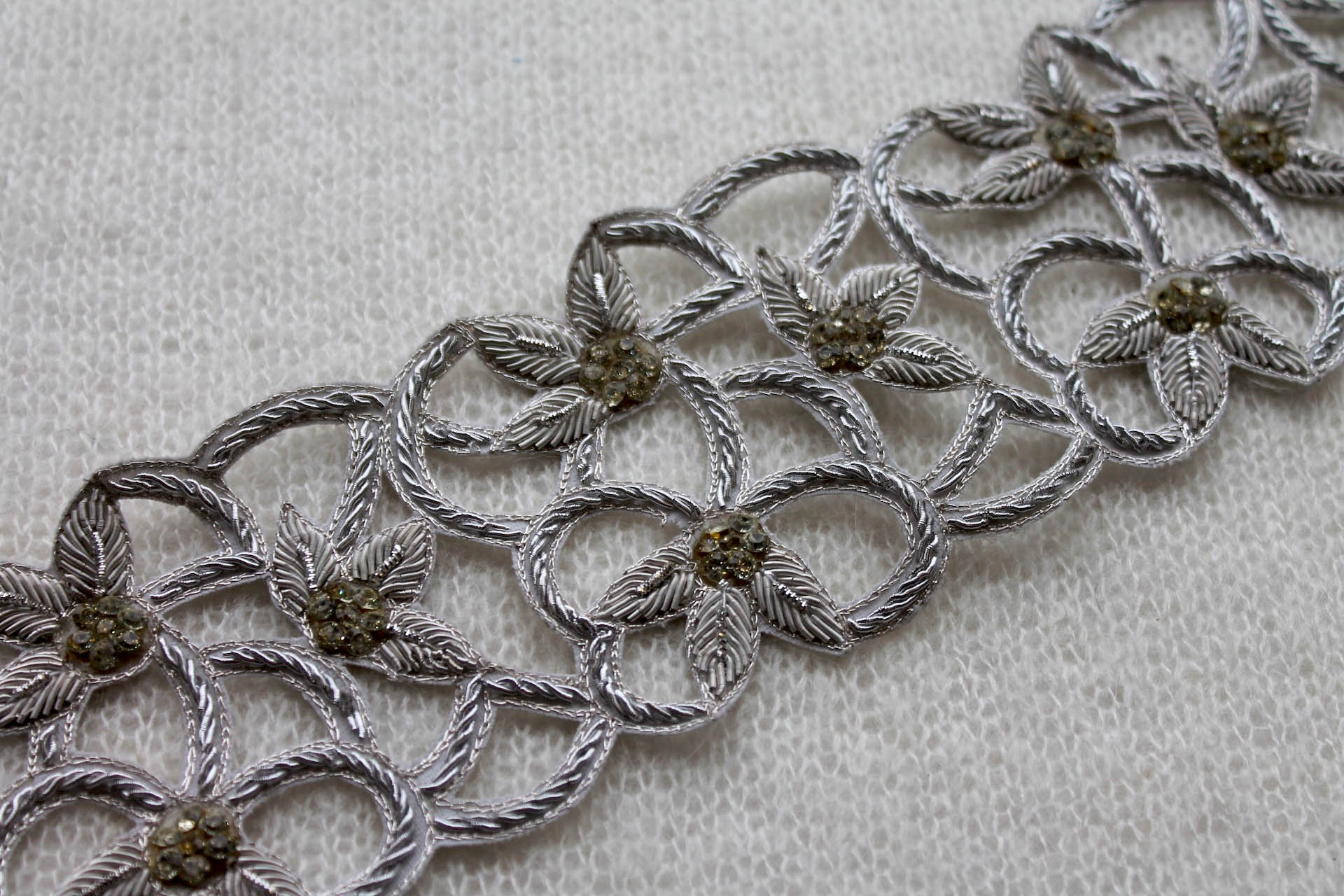 Zari Diamanté Trim - Silver