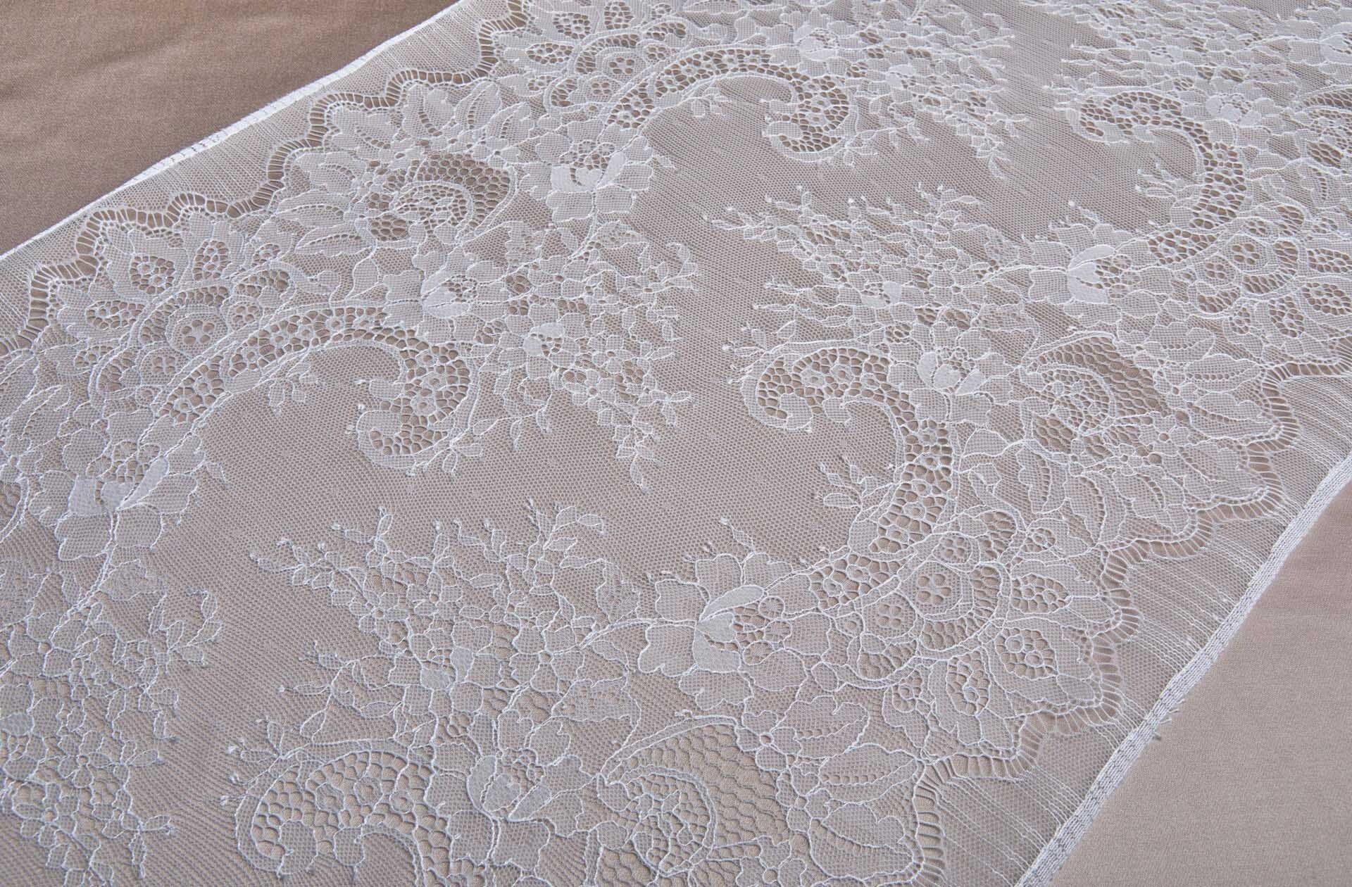 Chantilly Lace Trim - Pale Ivory - Double Scallop