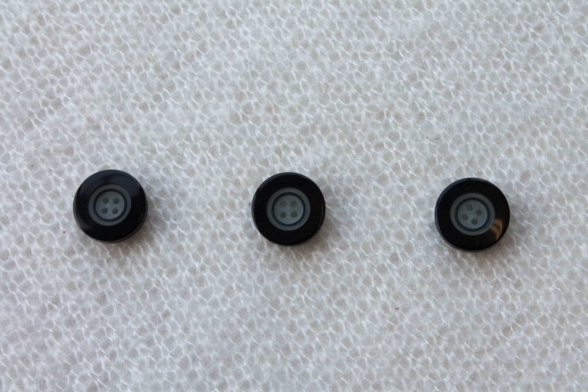 Vintage Round Black and Grey 4-hole Resin Button - 1.7cm, image 2 of 4