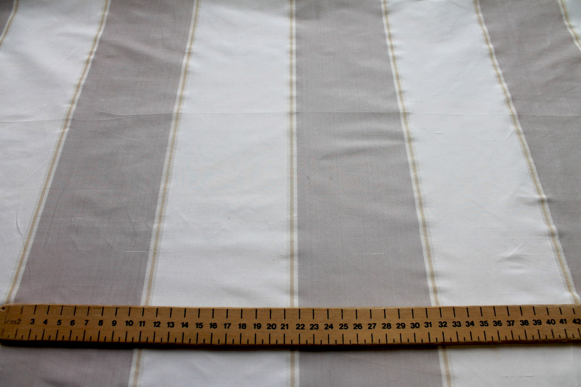 Wide Striped Silk Dupion in Off White and Ecru with Pale Gold fabric, image 5 of 6