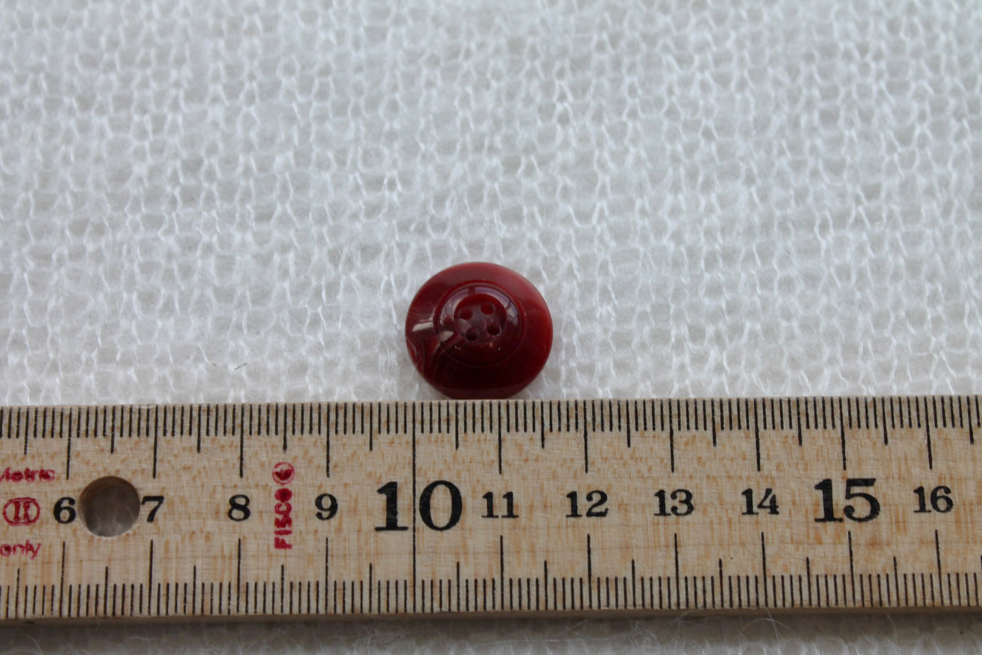 Wine Red Faux Horn 3D Nylon Button - 1.7cm, image 4 of 4