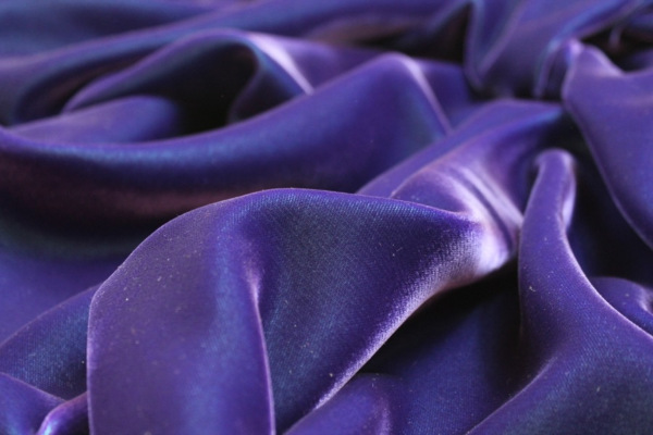 Viscose Velvet - Purple fabric