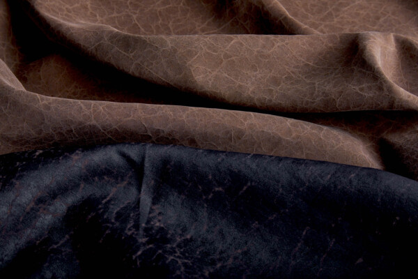 Mud Silk - Habotai - Irish Coffee / Black fabric
