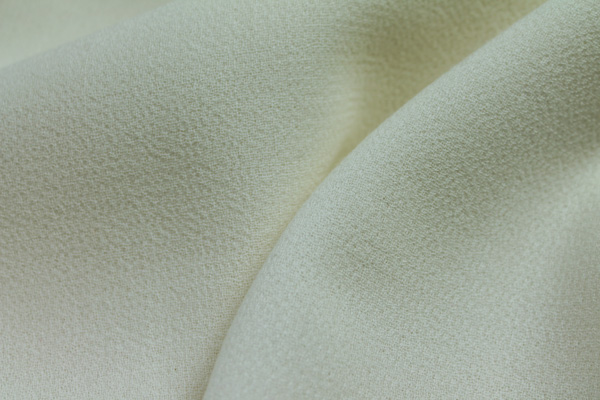 Double Wool Crepe - Ivory fabric