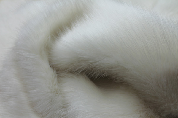 Faux Fur - Deep Pile Ivory fabric