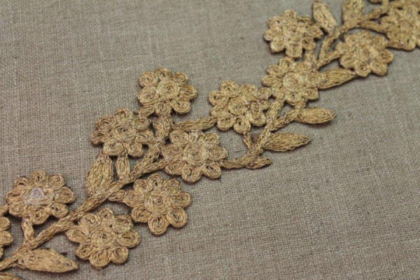 Metallic Flower Embroidery Trim in Gold Thread