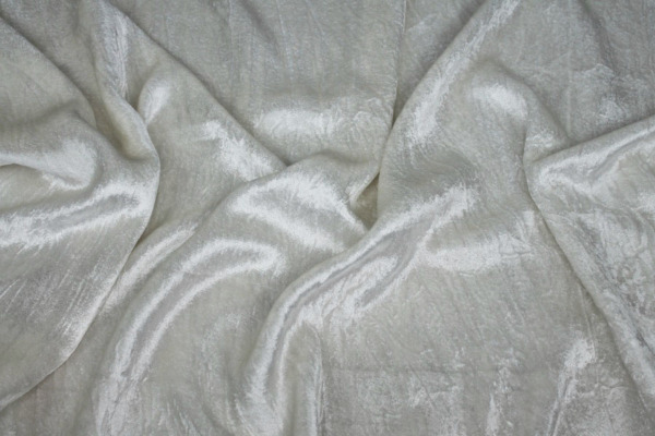Crushed Viscose Velvet - Ivory fabric
