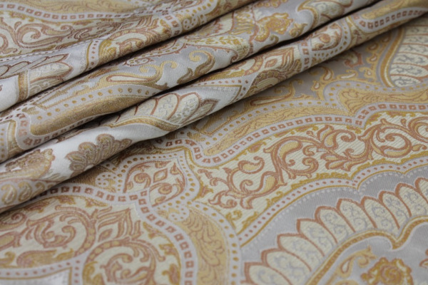 Silk Brocade - Large Scale Gold/Ivory Reversible fabric