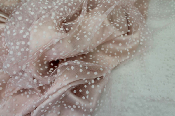 Flock Spot / Dot Tulle - Pale Pink - Assorted Small fabric
