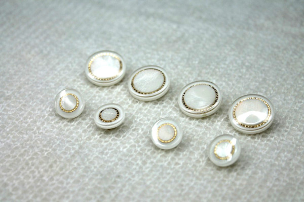 LAST 2 BUTTONS - Round "Pearl" Resin and Gold Inlay Shank Buttons - Ivory - 1.8cm