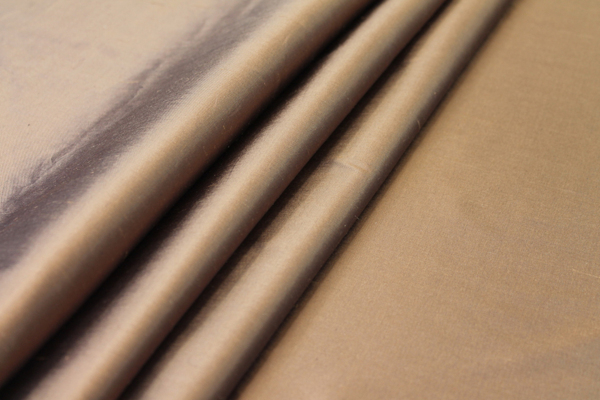 Silk Dupion - Faun fabric