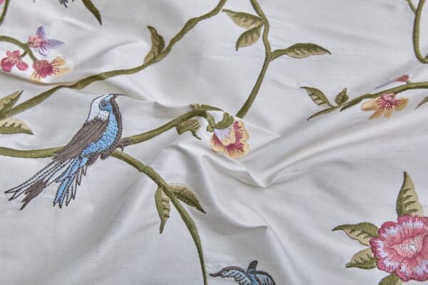 Bird Embroidery - Ivory fabric