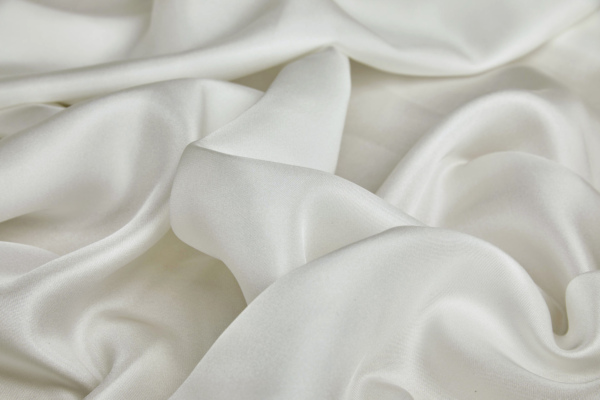 Silk Twill - Ivory fabric