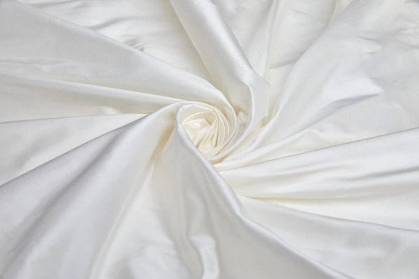 Ivory Silk Taffeta fabric