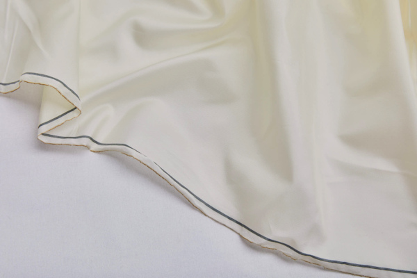 Ivory/Vanilla Vintage Cupro Lining fabric