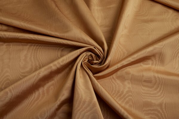 Limited Stock Moire Grosgrain - Fudge fabric