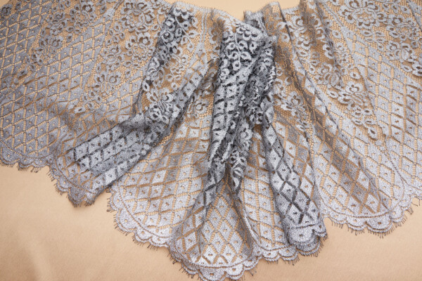 Period Style Lace Trim with DIamonds and Roses Pattern - Silver / Black