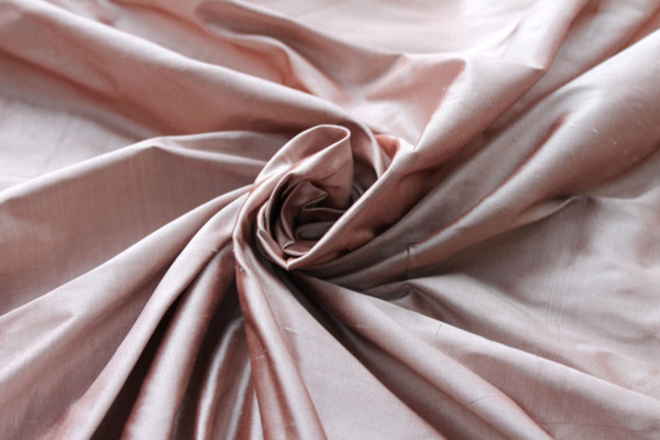 Silk Dupion - Ivory Shot Brown - B08 fabric