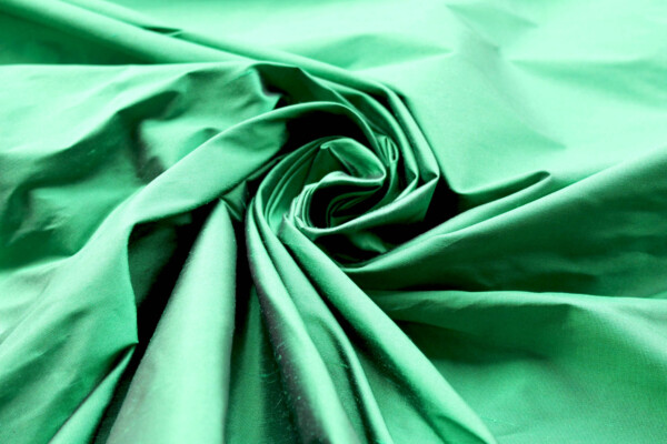 Silk Dupion - Emerald Green - B94 fabric