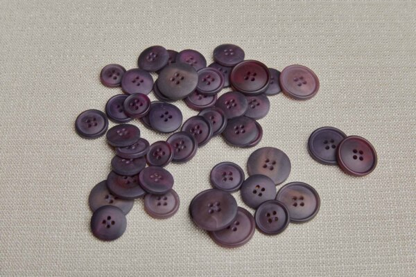 Vintage Round Plum Button - 2.2cm