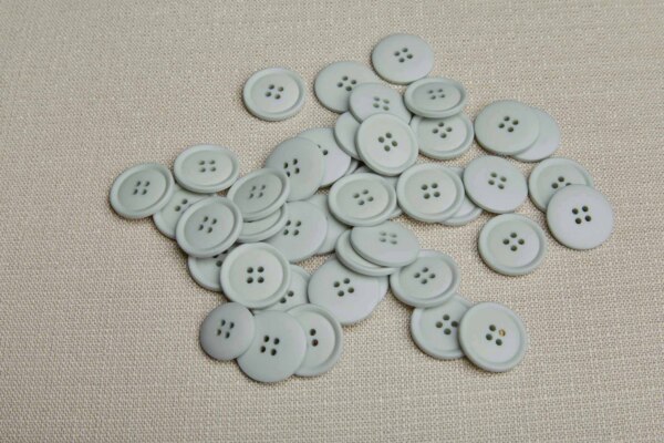Vintage Round Glacier Grey Button - 2.4cm