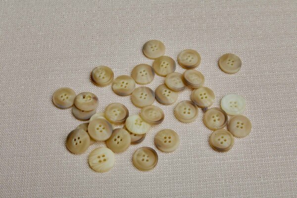 Round Sand and Brownish Grey "Faux Horn" Button - 1.8cm