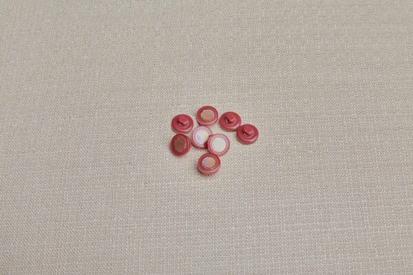Set of 8 Round "Pearl" Resin and Gold Inlay Shank Button - Indian Red - 1.2cm