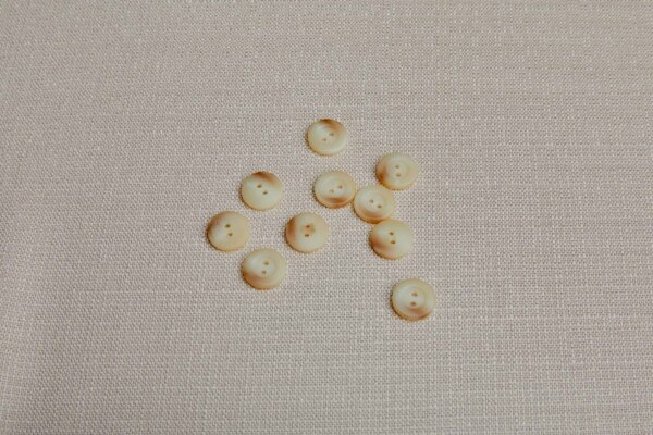 Set of 9 Cream and Tan Resin Buttons - 1.5cm
