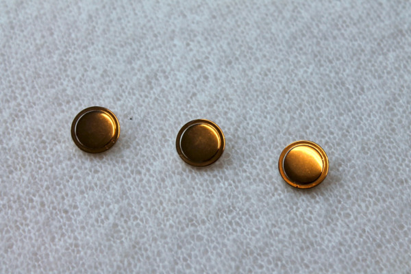 Round Gold Metal Shank Button - 2cm