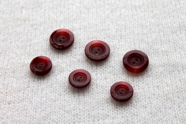 Marbled Wine Red Nylon Button - 2.6cm