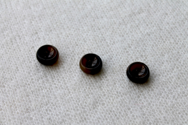 Vintage 60s Duffel Button - Olive/Black - 2cm