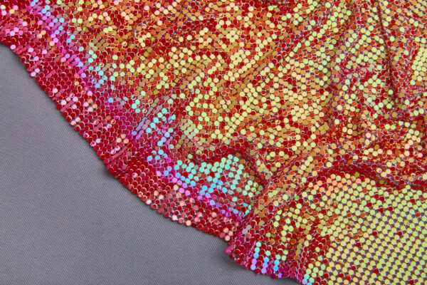 Metal Chainmaille Fabric - Iridescent Red/Pink - Whole piece