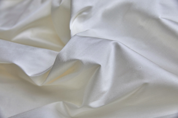 Silk Dupion - Ivory - 140cm wide fabric