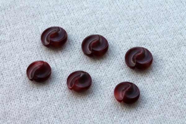 Wine Red Marbled Resin Button - 3cm