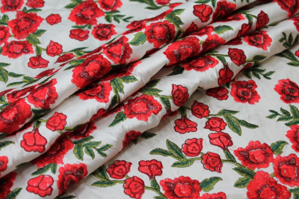 Embroidered Dupion - Red Roses on Ivory fabric