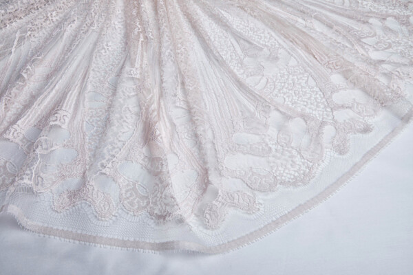Pale Pink "Trumpet" Scallop Lace fabric