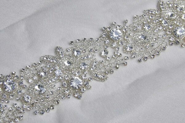 Beaded Floral Diamante Trim in Silver