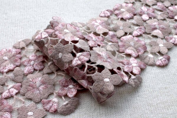 Embroidered Floral Guipure Trim - Pink / Oyster