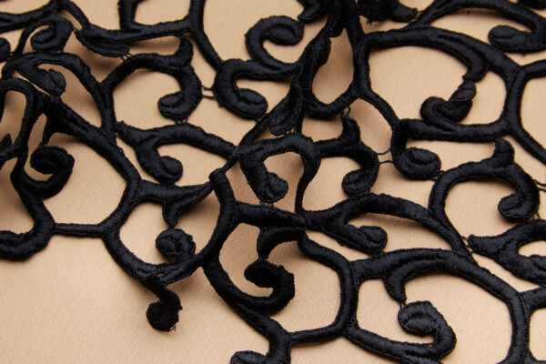 Large Scroll Guipure Trim - Black