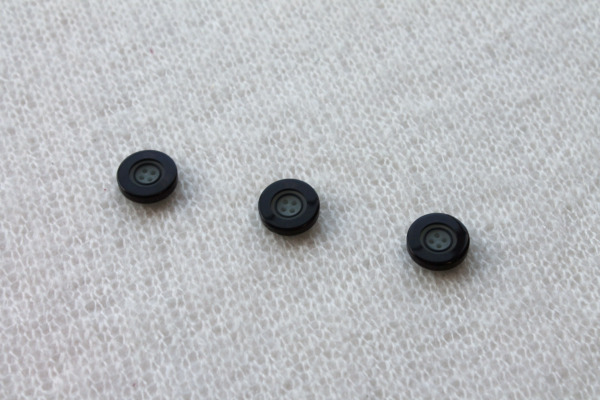 Vintage Round Black and Grey 4-hole Resin Button - 1.7cm