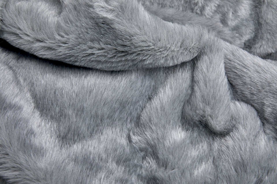 Faux Fur - Medium Pile Silver Grey