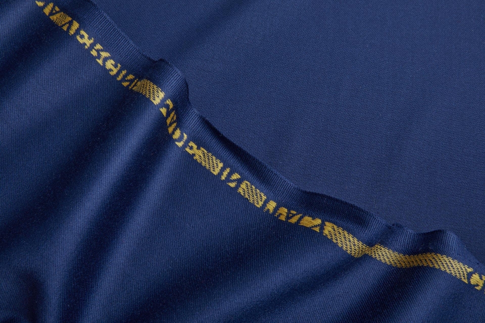 Luxury Italian Wool Suiting - Midnight Blue