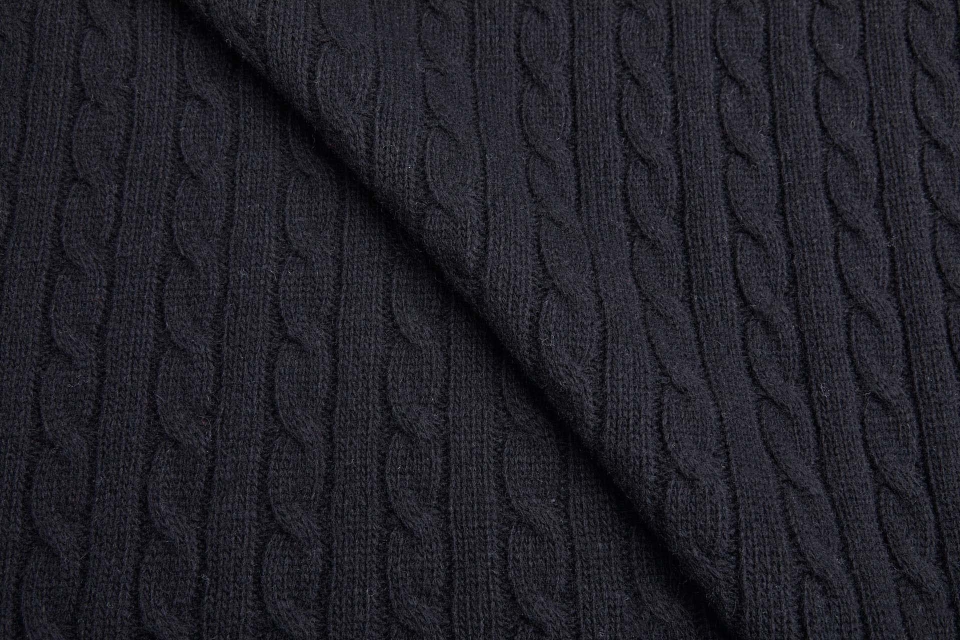 Wool Cable Knit - Black